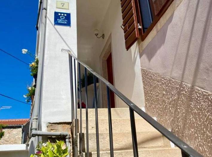 B&b per 9 persone, con Balcone e Terrazza sull' Isola di Lesina