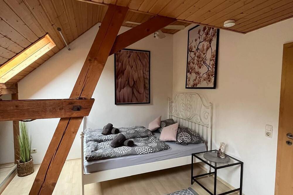 Ganze Wohnung, Ferienwohnung (35qm) mit Terrasse in Neunburg vorm Wald, Naturpark Oberpfälzer Wald