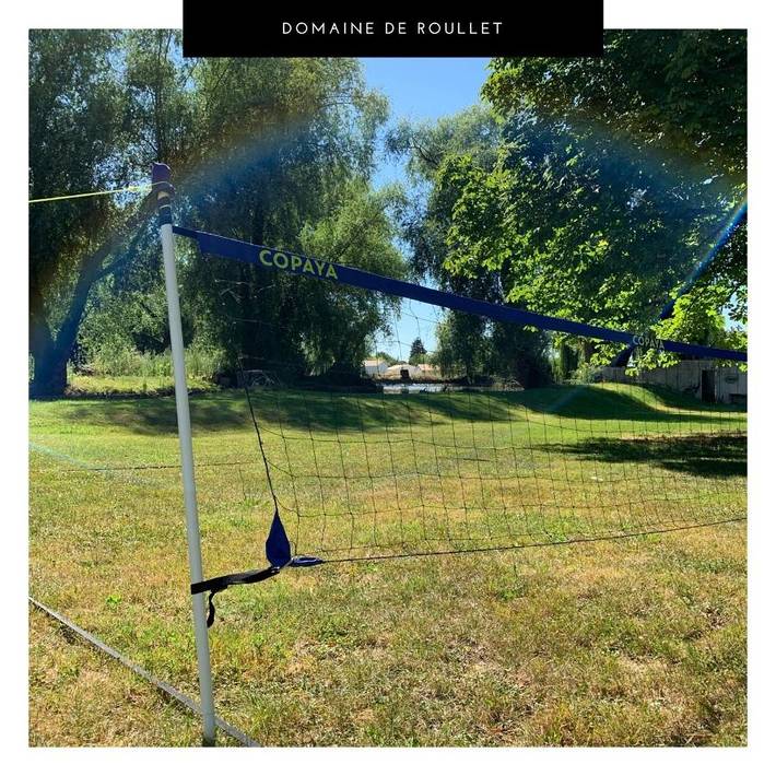 Hôtel pour 4 personnes, avec jardin à Roullet-Saint-Estèphe - 2