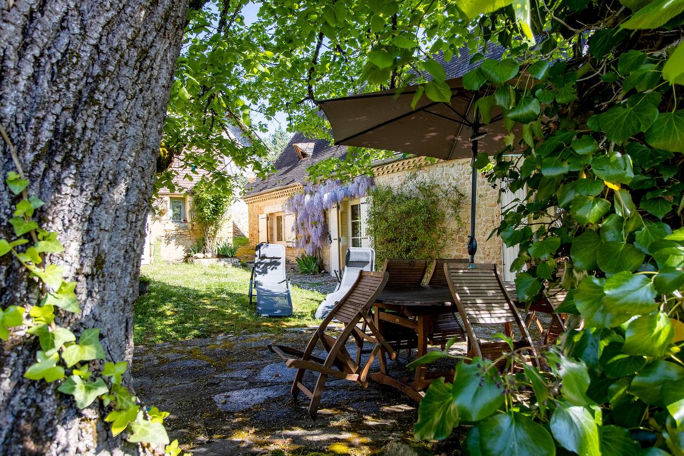 Ferienhaus 'Les Gabernous' mit privater Terrasse und Garten in Tursac, Périgord Noir