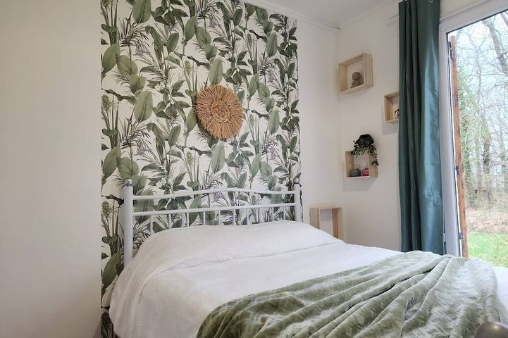 Location de vacances pour 8 personnes, avec jardin à Saint-Germain-d'Esteuil - 2