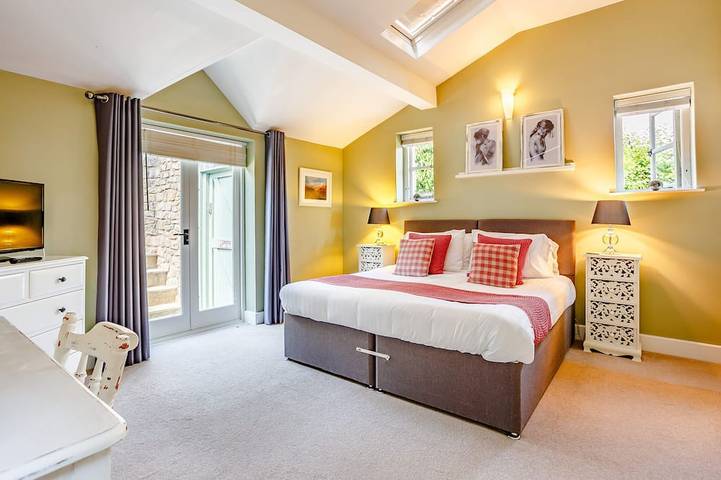 Rural-Ejecutivo-Baño en la habitacion-Vista al Jardín-Luxury 2 bed Holiday Let in Tidenham, Gloucestershire