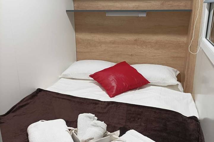 Camping pour 6 personnes, avec balcon et piscine à Pirovac - 4