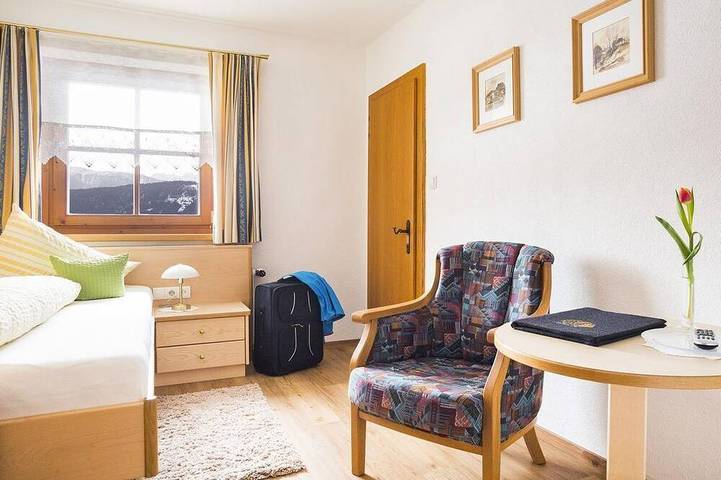 Familienzi. \"Handschuhspitz\", Du/Wc - Gästehaus Fitsch in Obsteig, Bezirk Imst