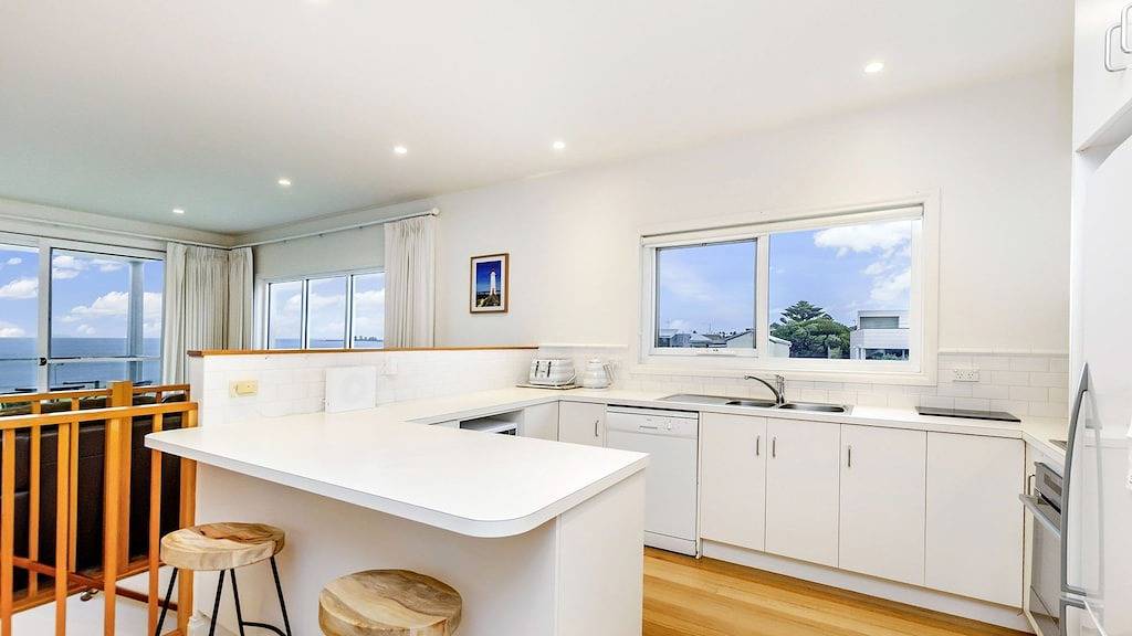 Mariner am East Beach in Port Fairy, Shire of Moyne