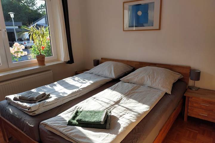 Appartement entier, Appartement élégant dans un emplacement fantastique sur Volkspark in Flensbourg, Grünes Binnenland