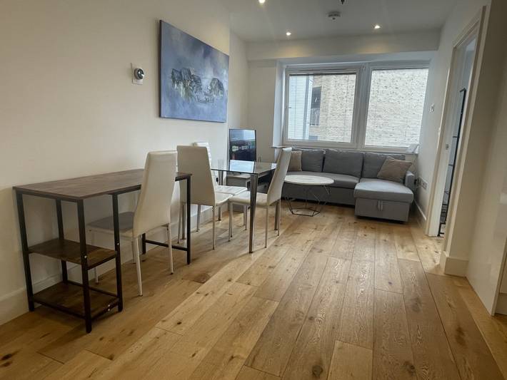 Holiday apartment for 4 people in Croydon