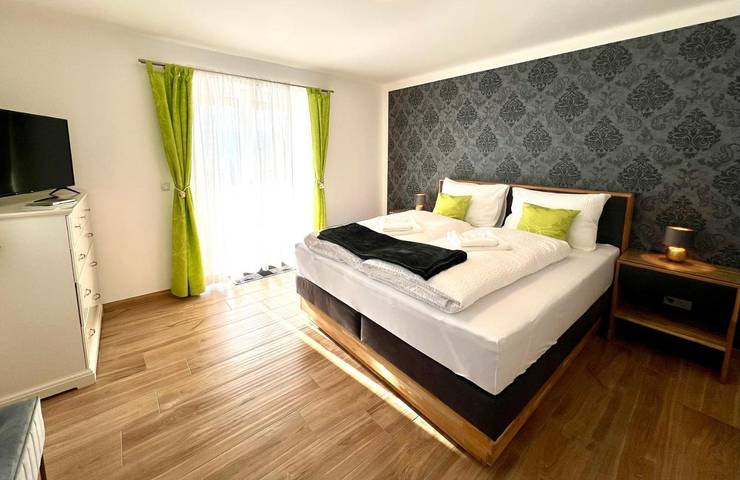 Ferienwohnung für 4 Personen, mit Garten und Seeblick sowie Pool und Ausblick in Krumpendorf am Wörthersee - 2