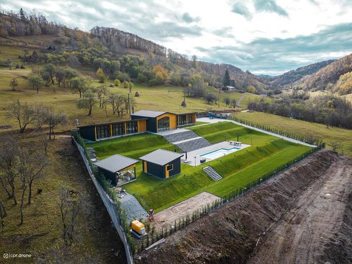 Gîte pour 14 personnes, avec piscine et sauna ainsi que terrasse et vue à Alba (Romania) - 3