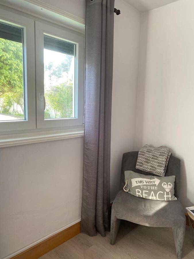 Location de vacances pour 4 personnes, avec jardin ainsi que piscine et vue dans Darque - 3