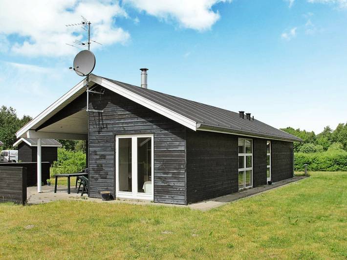 Ferieudlejning for 6 personer, med Terrasse og Pool i Aalborg Kommune