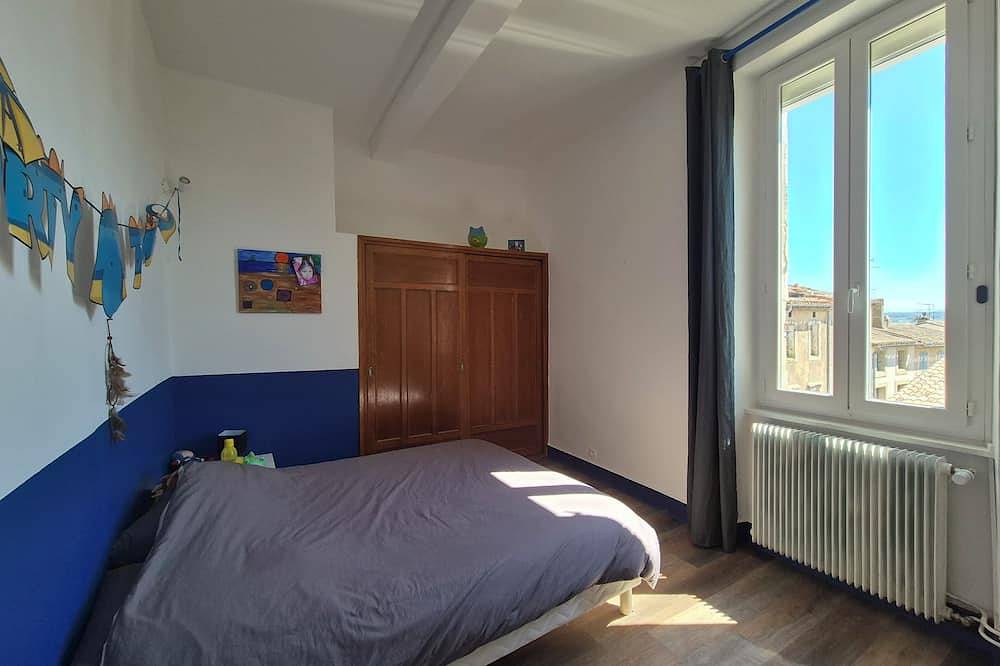 3-star manor house:L'Oustal des Halles with cinema in the center of town in Castelnaudary, Carcassonne region