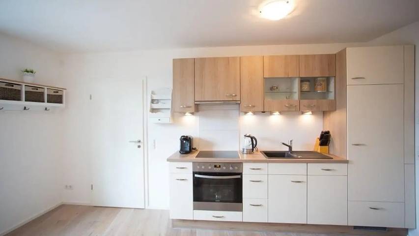 Ganze Ferienwohnung, Ferienwohnung für 2 Personen (30 m²) in Überlingen in Überlingen, Region Bodensee-Oberschwaben