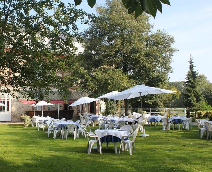 Hôtel pour 4 personnes, avec Terrasse et Jardin à Équemauville