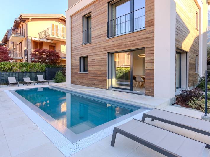 Ferienhaus für 10 Personen, mit Garten und Seeblick in Colico - 2