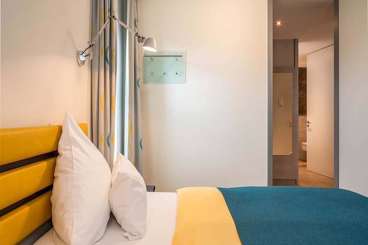 Ganze Wohnung, Relaxx, 62 qm Obergeschoss, 1 separates Schlafzimmer in Bad Endorf, Chiemsee