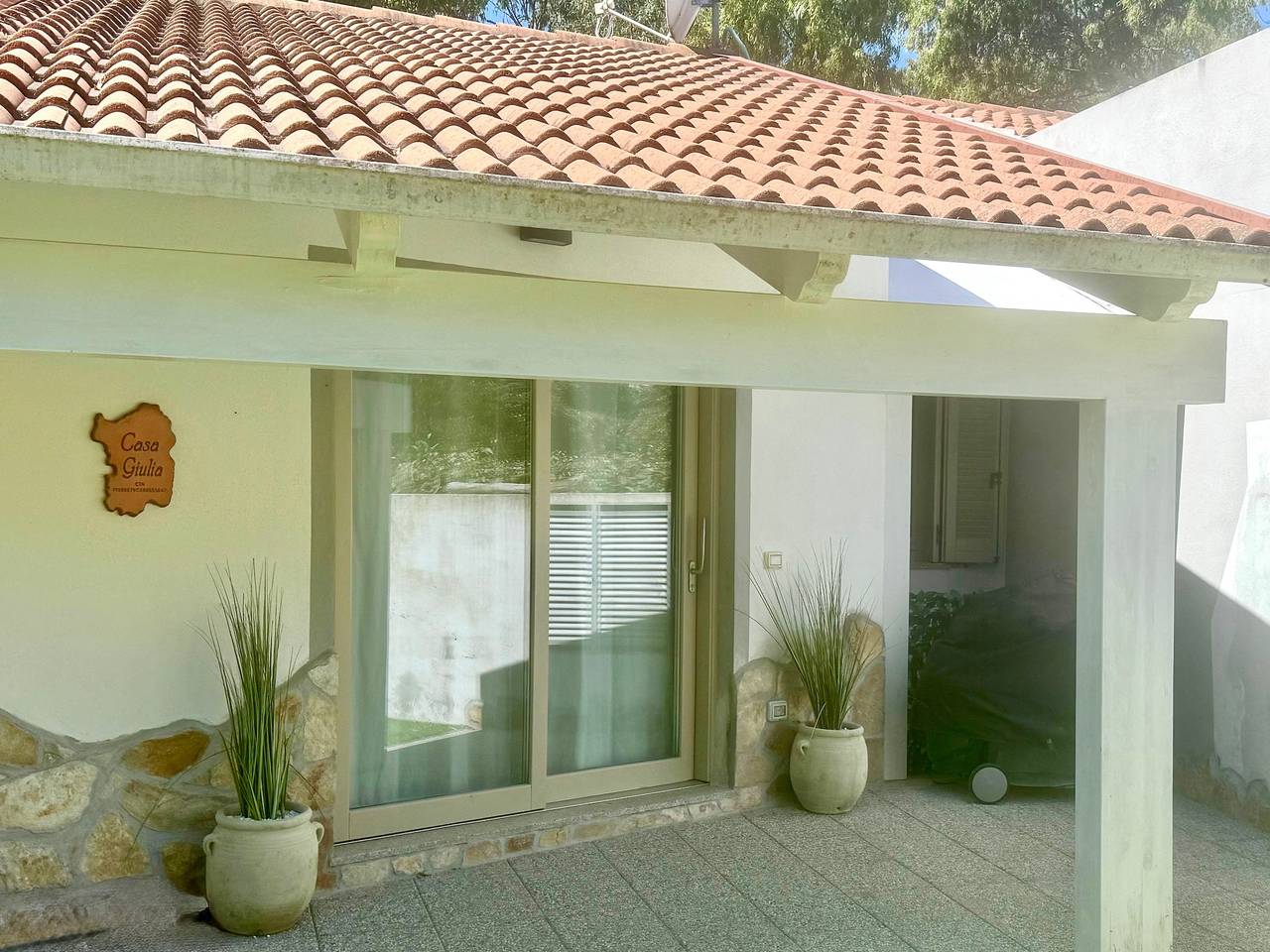 Casa de vacaciones 'Casa Guilia' con terraza privada, Wi-Fi y aire acondicionado in Valledoria, Provincia de Sassari