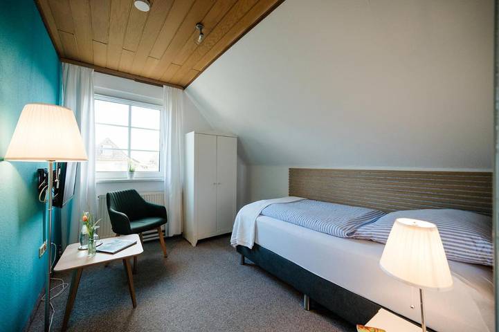 Hotel für 2 Personen, mit Garten in Bergen (Niedersachsen) - 4