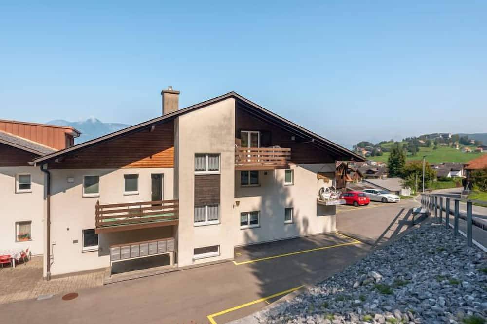 Ganze Wohnung, Flodana by Interhome in Emmetten, Vierwaldstättersee