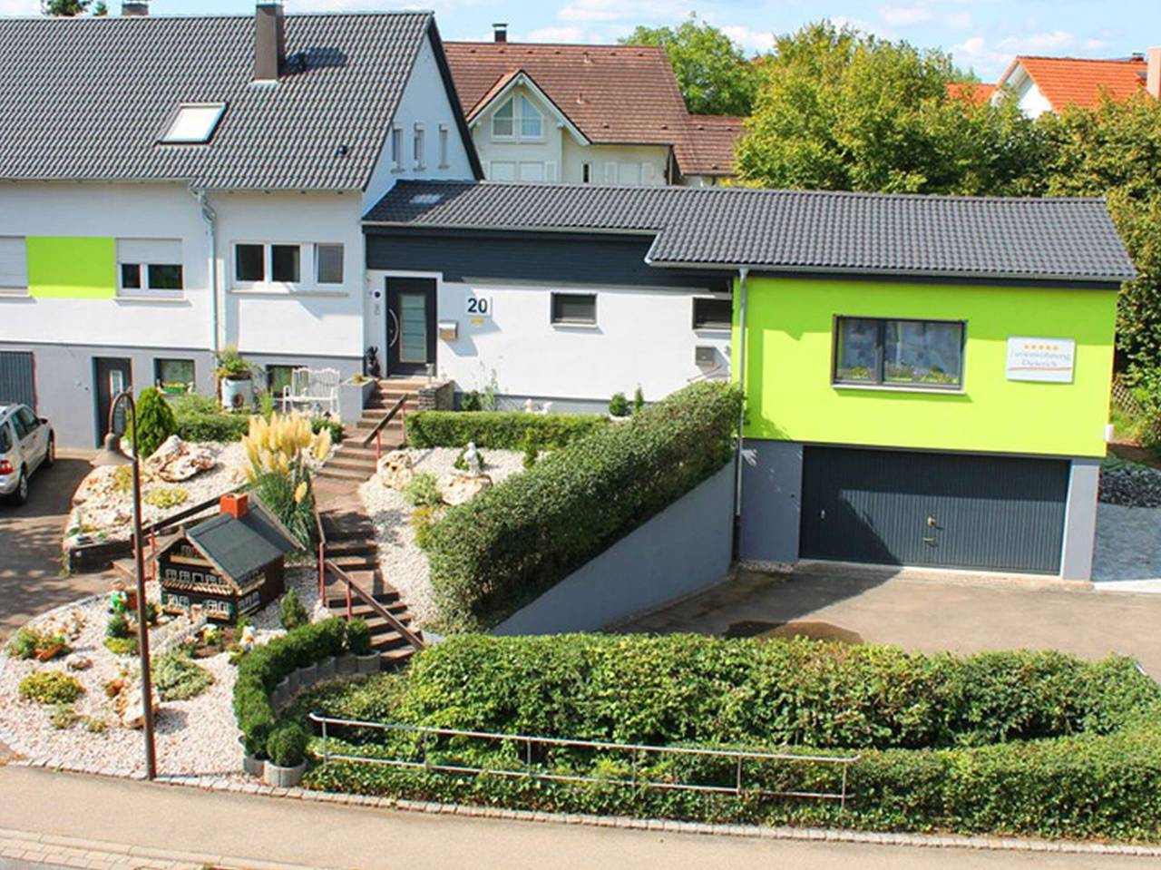 Ganze Wohnung, Ferienwohnung Dieterich 1 mit Terrasse, privatem Garten und Wi-Fi in Beuren, Albsteig Etappe 9