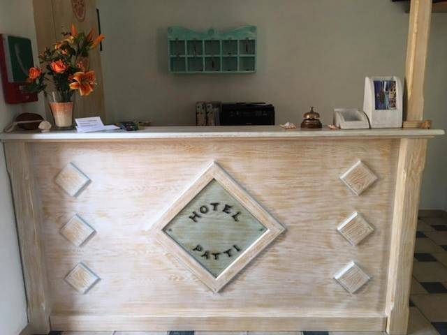 Hôtel pour 2 personnes, avec terrasse, animaux acceptés à Golfo Aranci - 2