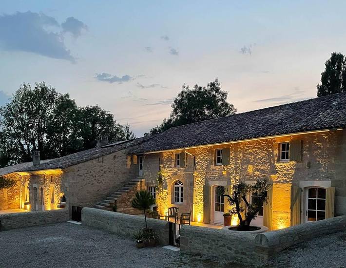 Gîte pour 2 personnes, avec piscine ainsi que jardin et terrasse, animaux acceptés à Rauzan - 2