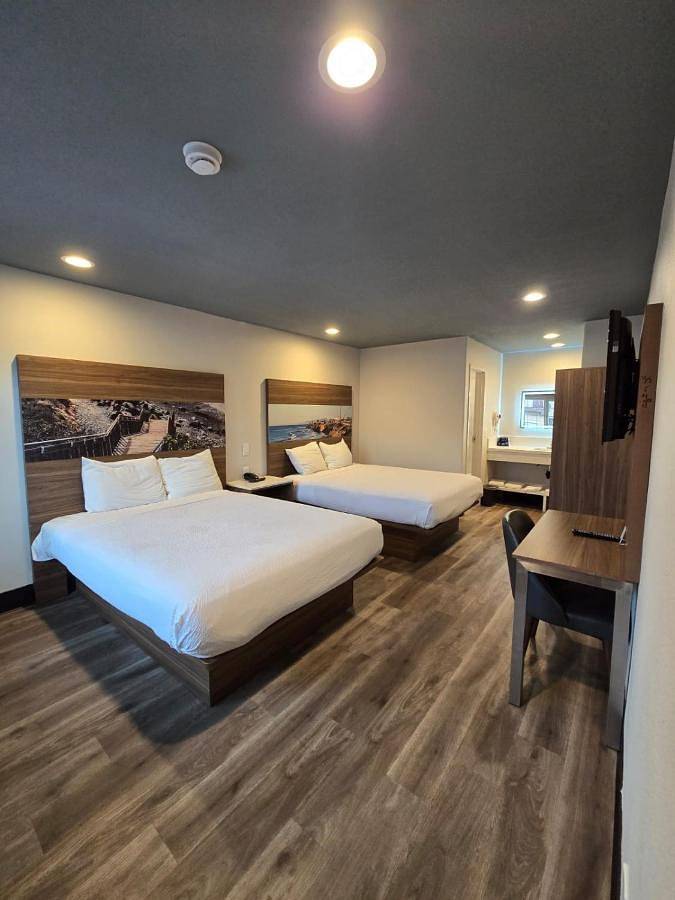 Hotel für 4 Personen, mit Pool - 1