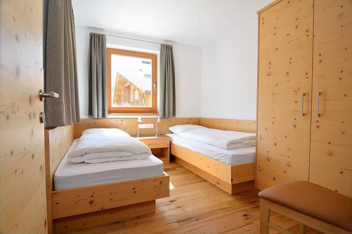 Ferienhaus für 6 Personen, mit Balkon und Garten sowie Pool, mit Haustier in den Dolomiten - 2