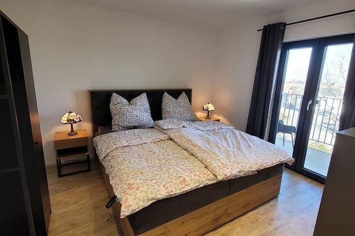 Ferienwohnung für 4 Personen, mit Balkon in Maikammer