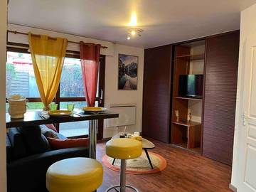 Gîte pour 2 personnes, avec jardin à Saint-Julien-en-Genevois