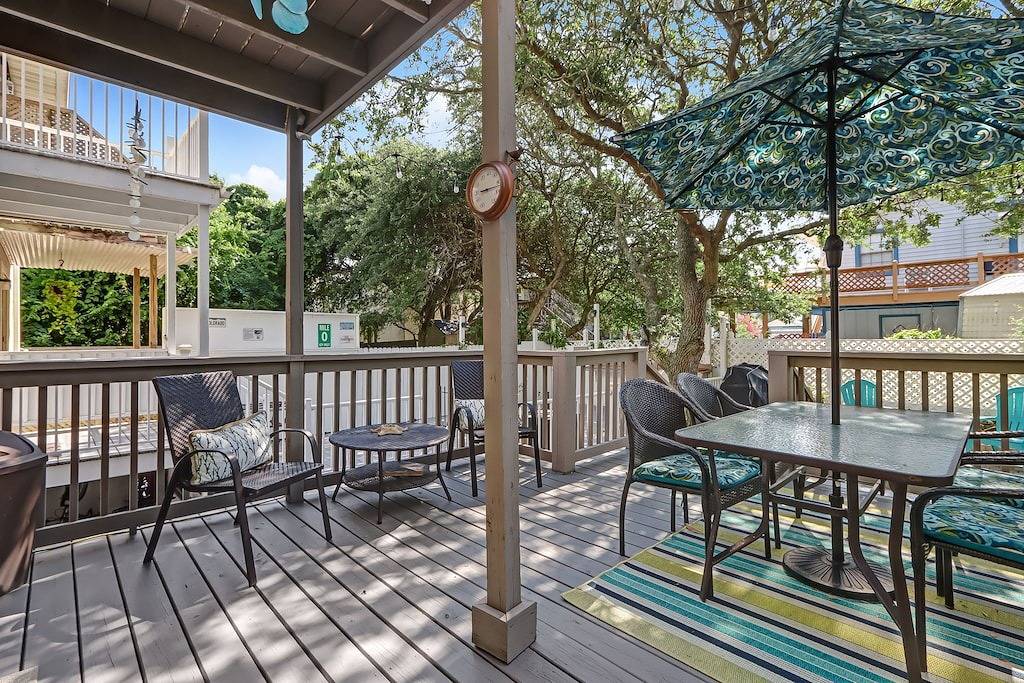 2 Bed/2.5 Bath Townhome In Gorgeous Timeless Amelia Island Steps from the Beach in Fernandina Beach, Amelia Island