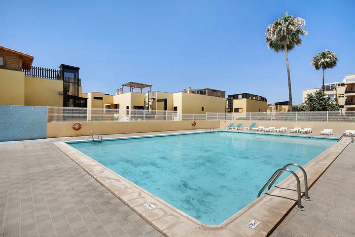 Gîte pour 4 personnes, avec balcon dans Cho