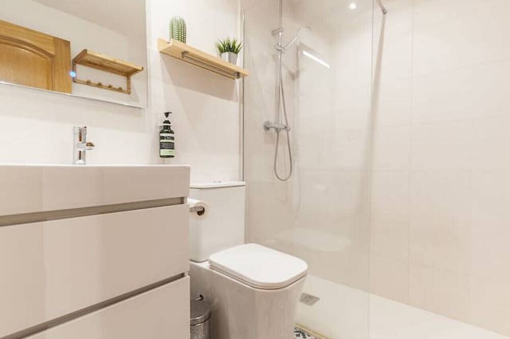 Appartamento intero, Cozy Apartment in the Heart of Gijón in Distrito Centro (Gijón), Gijon