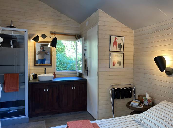Chambre d’hôtes indépendante La Coudraie avec terrasse partagée et jardin partagé in Cheverny, Sologne