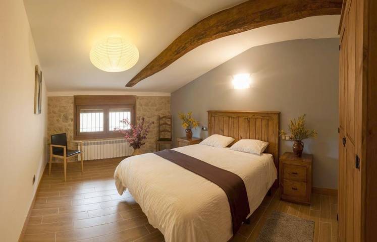 Casa rural para 12 personas, con vistas, Se admiten mascotas en Tierra Estella