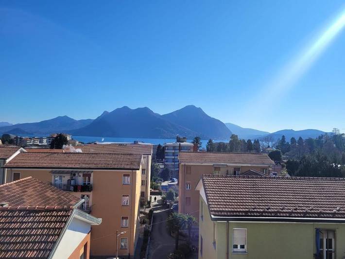 Gîte pour 3 personnes, avec jardin ainsi que vue sur le lac et vue, animaux acceptés dans Verbania - 2