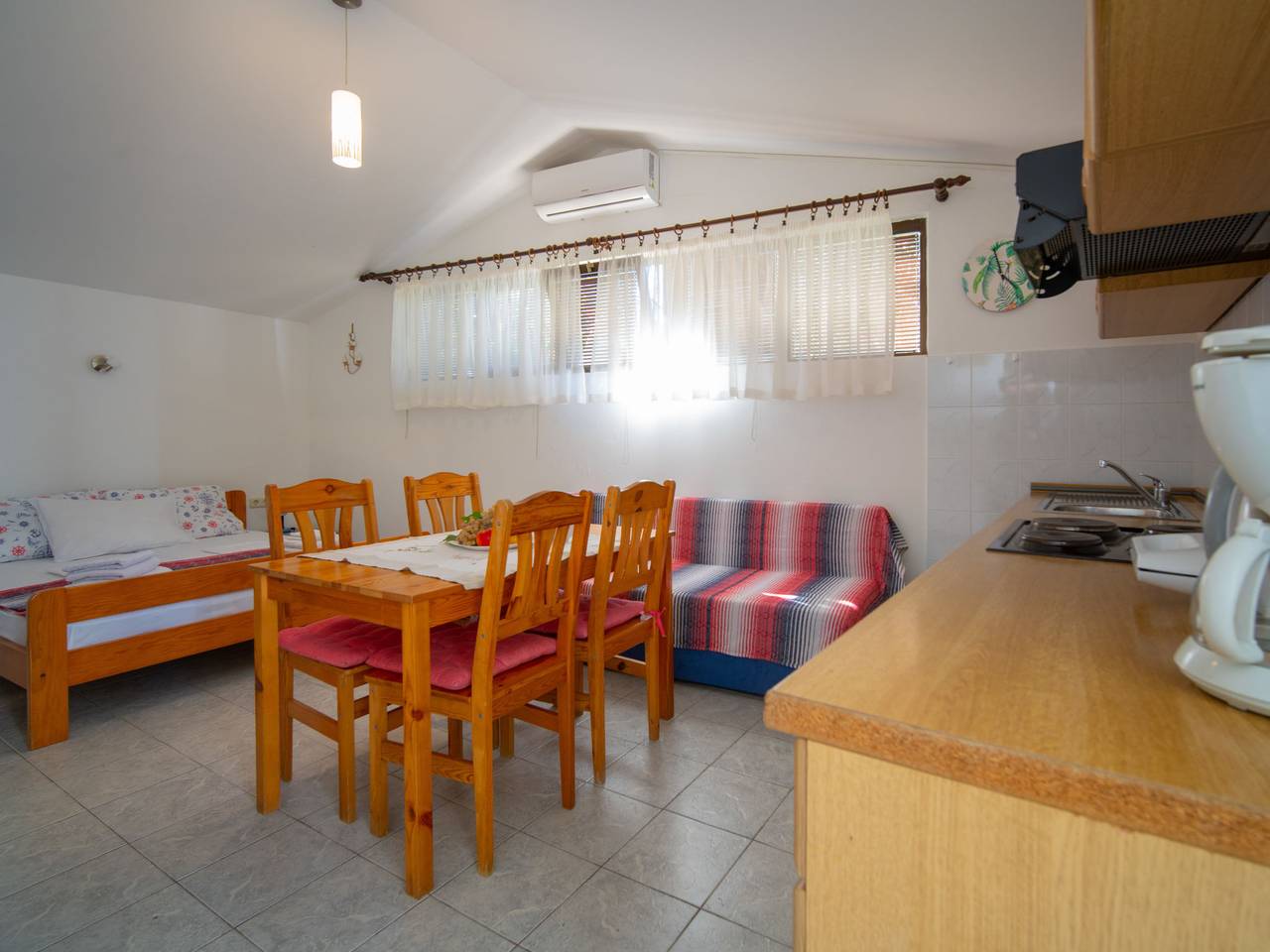 Apartamento entero, Ivka - apt.3 in Punat, Krk (isla)