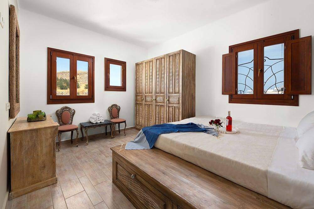 Luxuriöses traditionelles 3-Schlafzimmer-Haus in Lindos Village, Rhodos in Lindos, Rhodos