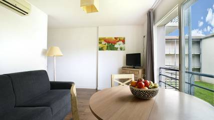 Ferienwohnung für 4 Personen in Lagord, Côte des Fleurs, Bild 1