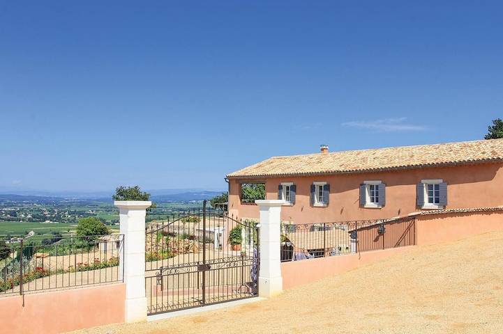 Schönes Haus in Cairanne in Cairanne, Vaucluse