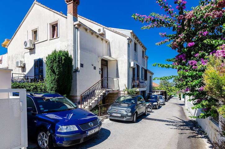Appartement entier, Appartement de vacances pour 2 personnes avec balcon in Dubrovnik, Grad Dubrovnik