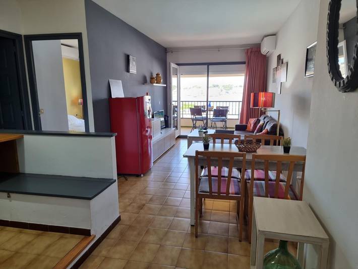 Ganze Ferienwohnung, Ferienwohnung für 4 Personen mit Meerblick in l'Escala, Oberampurien