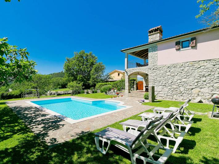 Ferienhaus für 4 Personen, mit Terrasse und Ausblick sowie Garten - 1