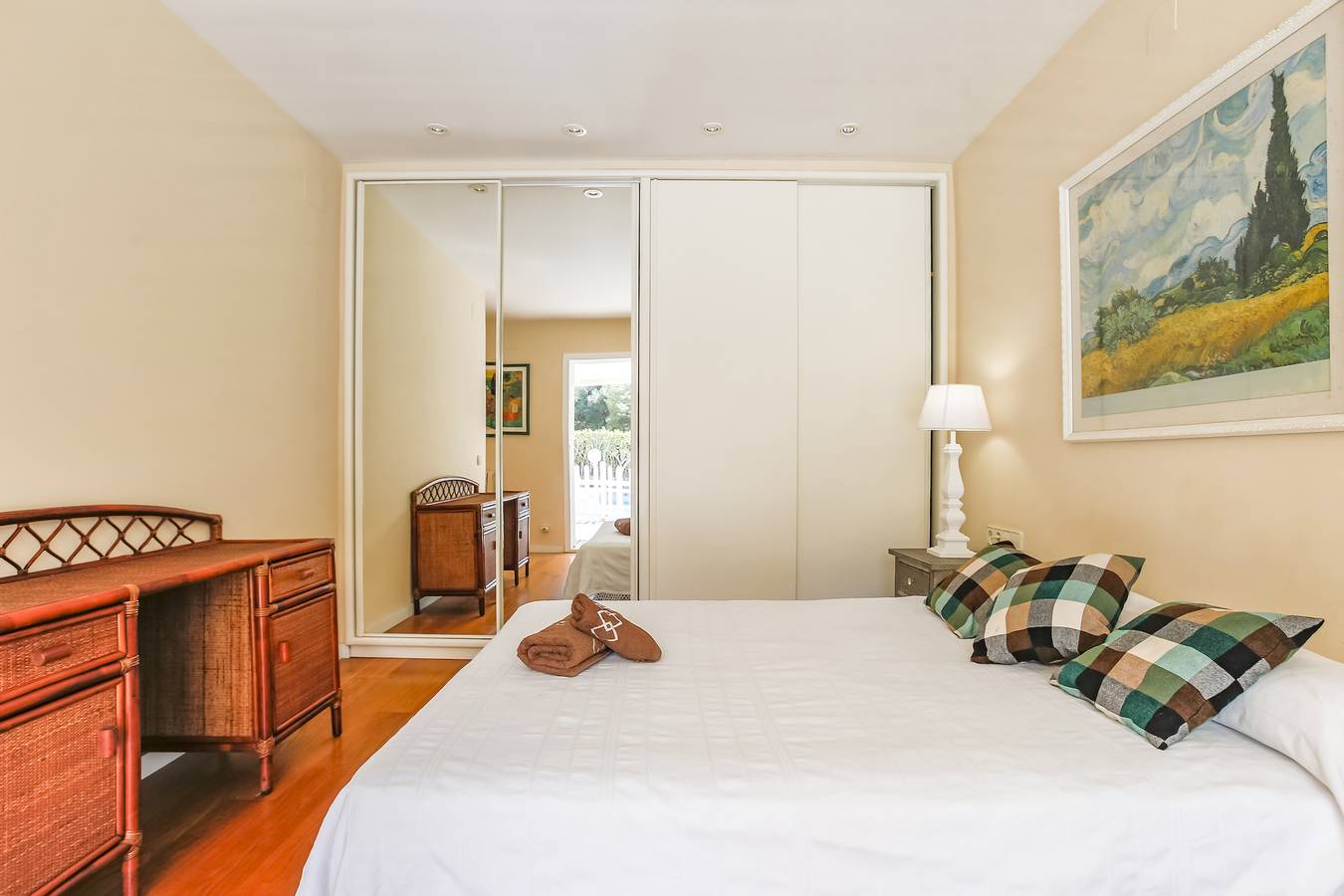 A solo 10 minutos de Sitges, casa con jardín y piscina privados in San Pedro de Ribas, Garraf