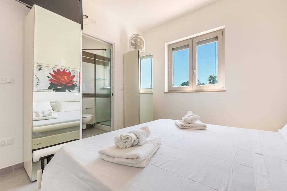 Appartamento intero, Attico Mezzaluna by Barbarhouse in Torre Santa Sabina, Salento