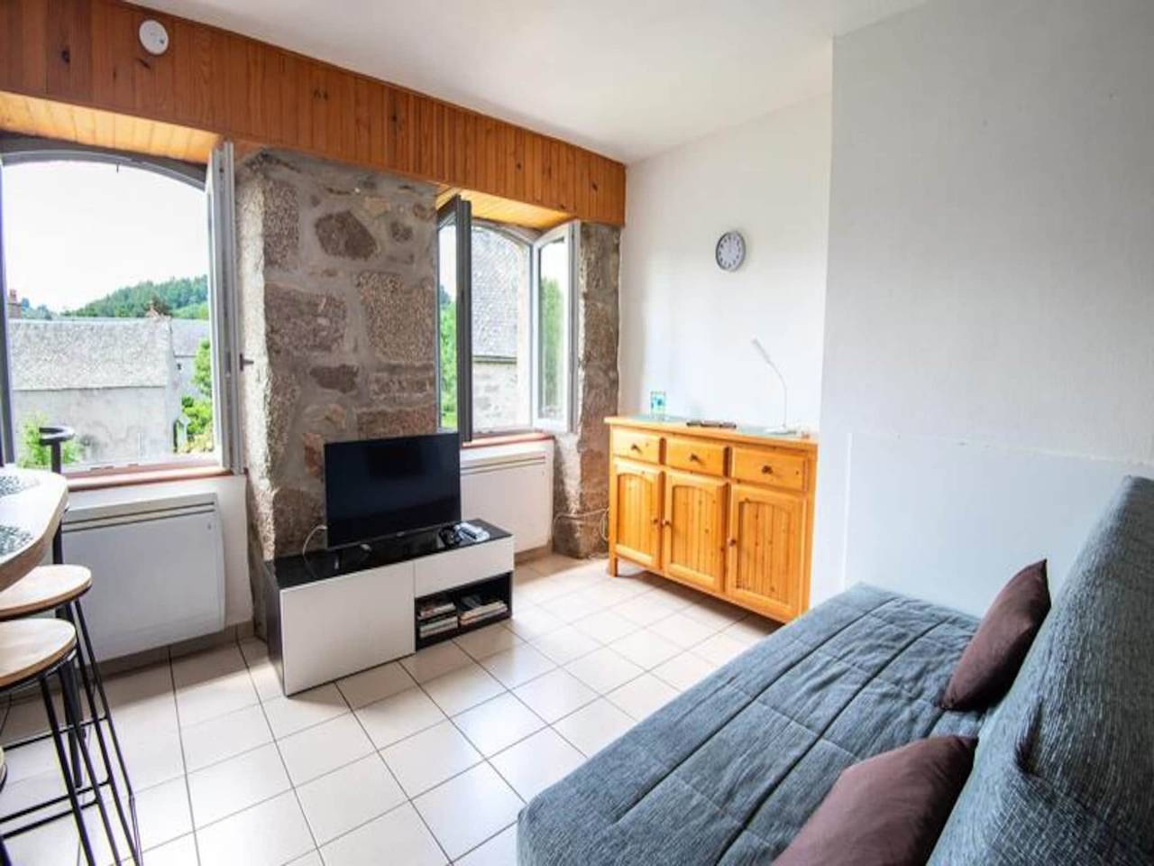 Ganze Wohnung, Ferienwohnung in Lozère mit Garten und Grill in Grandvals, Mende und Umgebung