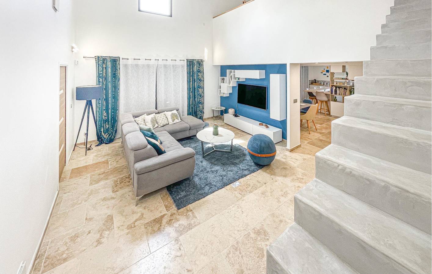 Studio de luxe avec piscine, garage et Internet in Rochegude, Région de nyons