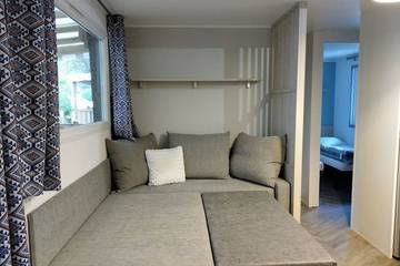 Camping pour 8 Personnes dans Saint-Julien-en-Born, Région de Dax, Photo 2