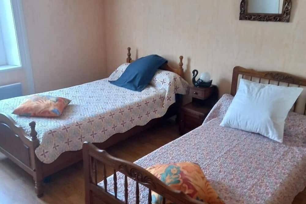2 bedroom pet friendly home in Bas-en-Basset in Bas-en-Basset, Haute-Loire