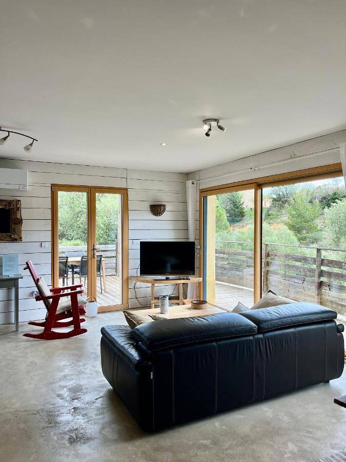 Location de vacances pour 5 personnes, avec piscine ainsi que jardin et vue, animaux acceptés à La Palme - 3